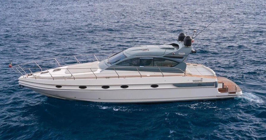 Conam 46 Sport Yacht at sea